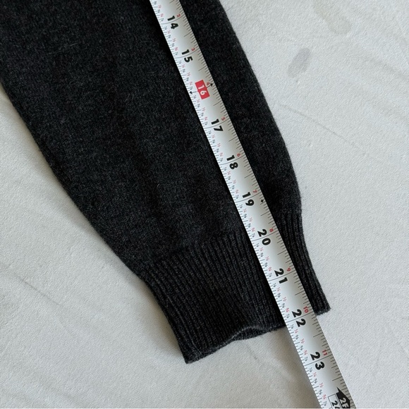 LL‎ Bean Lambs Wool Henley Sweater Mens Medium Gray Fisherman Coastal Outdoors - Picture 15 of 15